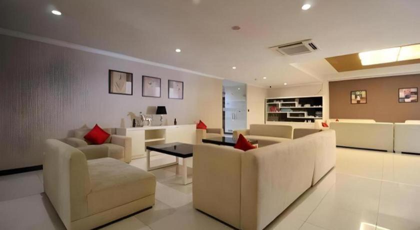Bella Surabaya