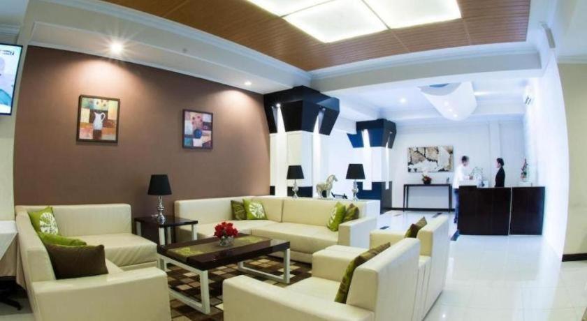 Bella 3* Surabaya